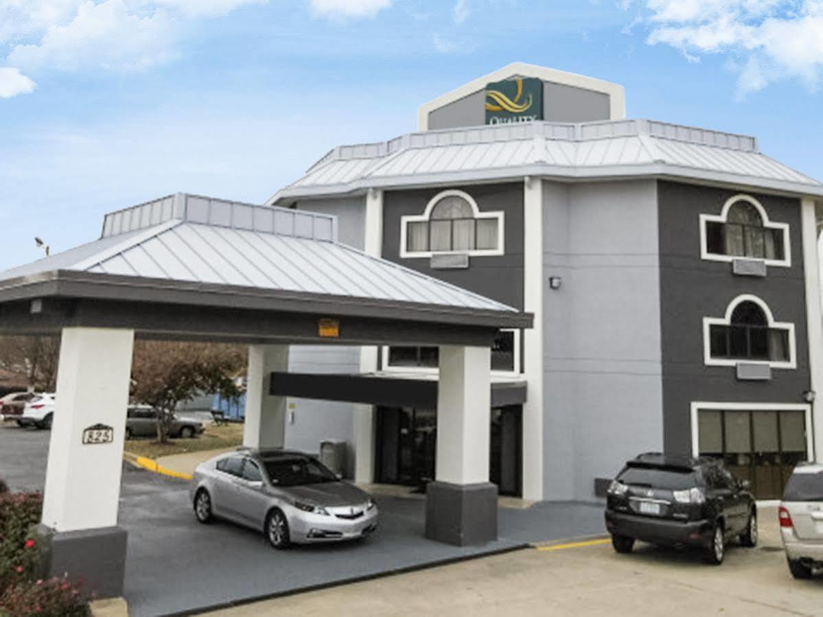 סליסבורי Quality Inn & Suites מראה חיצוני תמונה
